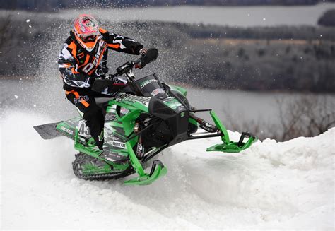 Drift Racing is Full-Throttle for 2013 Racing Season | MaxSled.com Snowmobile Magazine