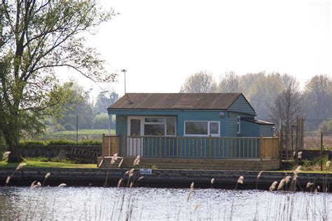 Norfolk Broads Holidays Largest Choice Of Riverside Holiday Cottages