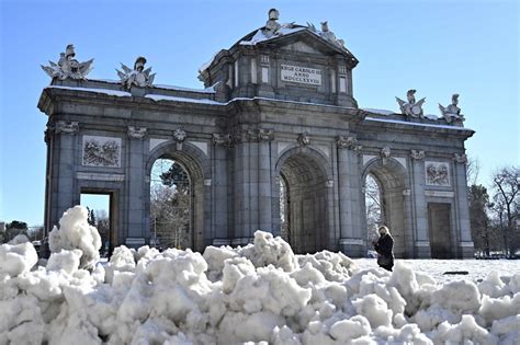 Espagne Tempête de neige historique Madrid toujours paralysée