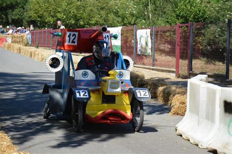 EN IMAGES À Limerzel la course de caisses à savon a conquis ses