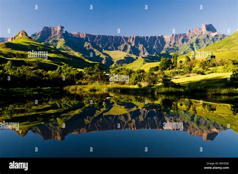 Amphitheatre, Royal Natal National Park, Drakensberg, KwaZulu-Natal ...