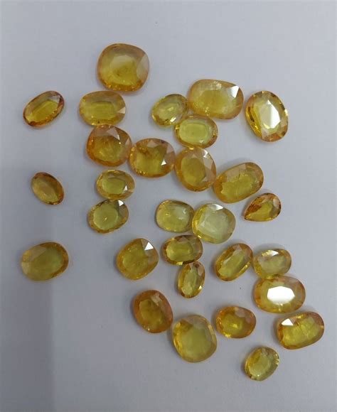 Oval Astrology Bangkok Yellow Sapphire At Rs Carat In Jaipur Id