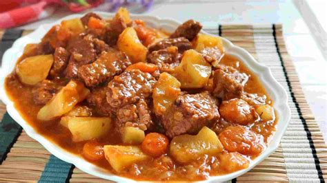 Estofado de carne la clásica receta de un plato otoñal Minuto Argentina