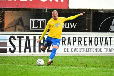 Fc Lisse Verliest En Ziet Achterstand Op Veilige Plaatsen Weer Groeien