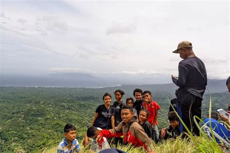 Gunung Goran Di Maumere Flores Ntt Ada Sejarah Mistis Yang Tersimpan