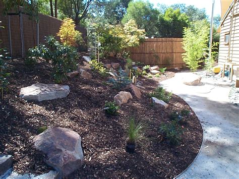 Acacia Landscaping