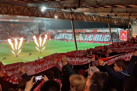 Stade Brestois Les quatre joueurs à suivre cette saison Descubra as