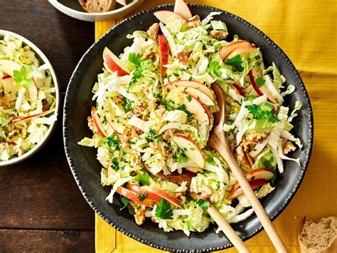 Herbstlicher Salat Vom Chinakohl Mit Pfeln Und Waln Ssen Von