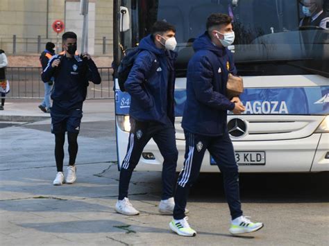 Real Zaragoza 🦁🤍💙 On Twitter ¡ya Estamos Aquí 🏟 💪 Preparados Para El