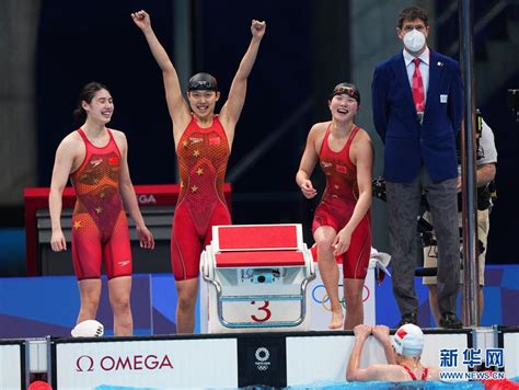 南体第二金！南体张雨霏与队友勇夺东京奥运会女子4×200米自由泳接力金牌并打破世界纪录