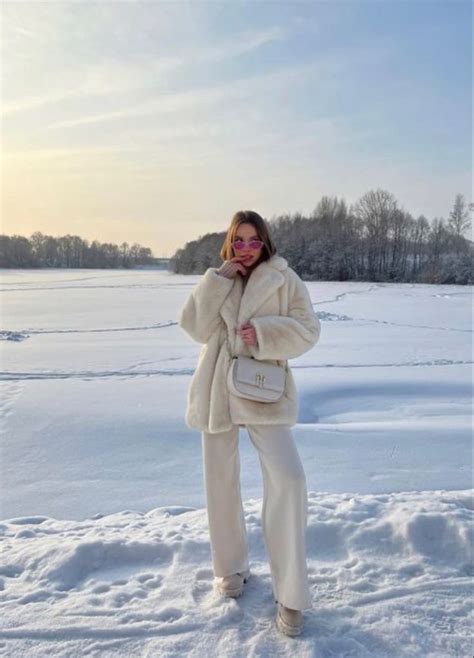 Faux Fur Coat And Knit Trousers Winter Vacation Outfits Winter