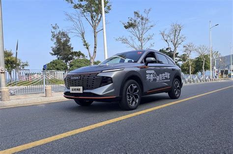 试驾哈弗新旗舰suv，全新理念打造的神兽能成15万级最强suv？ 搜狐汽车 搜狐网