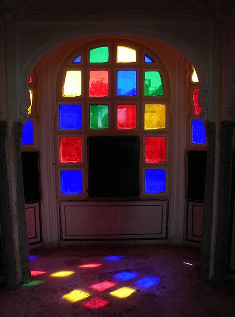 Using Backlighting To Make The Stained Glass Windows Of Jaipurs Palace