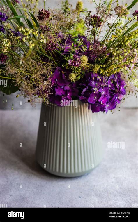 Summer wild flowers in bouquet Stock Photo - Alamy