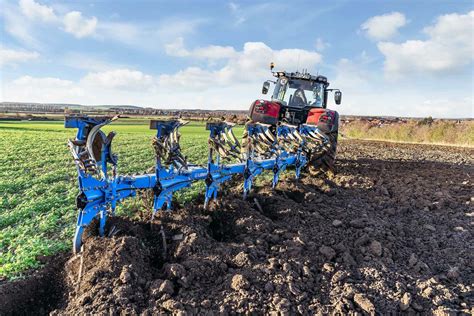 Bodenbearbeitung Mit Dem Pflug Lemken