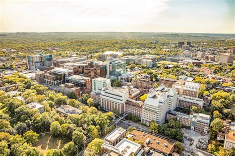 Vanderbilt University prepares hundreds of rooms for VUMC medical ...