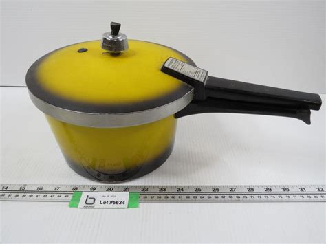 Presto Pressure Cooker Untested Bodnarus Auctioneering