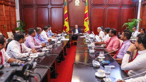gmoa presents  step proposal  president sri lanka mirror