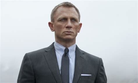 Skyfall Sets New Us Box Office Record James Bond Film Debuts With A