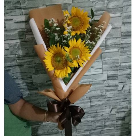 Jual Buket Bunga Matahari Asli Bucket Wisuda Hand Bouquet Bunga Fresh