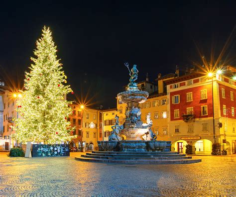 Barbiere Altoparlante Plastica Mercatini Di Natale In Trentino Tifone