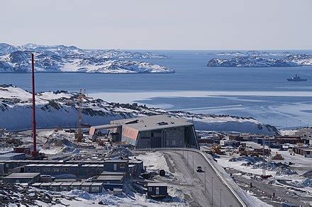 Nuuk Airport - Wikipedia