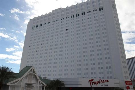 Tropicana Las Vegas - Resort, Casino, Hotel Rooms, Suites & Villas, Pool