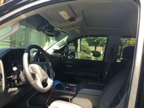 2016 Gmc Seirra Denali Duramax 2500 4x4 2800 Miles Msrp 68000