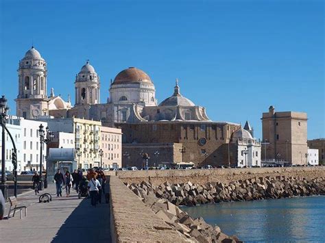 Visitors Guide To Cadiz The Oldest City In Western Europe On The