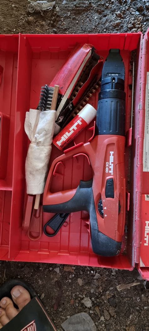 Монтажный пистолет HILTI: 250 000 тг. - Монтажные пистолеты Уральск на Olx