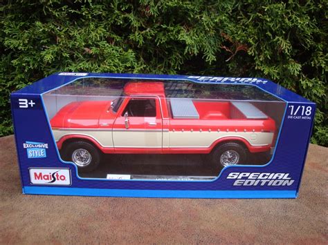 1979 Ford F 150 Die Cast Pickup Truck 118 Scale By Maisto 31461