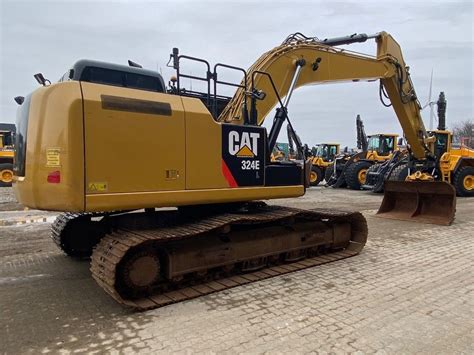 Caterpillar El Tracked Excavator