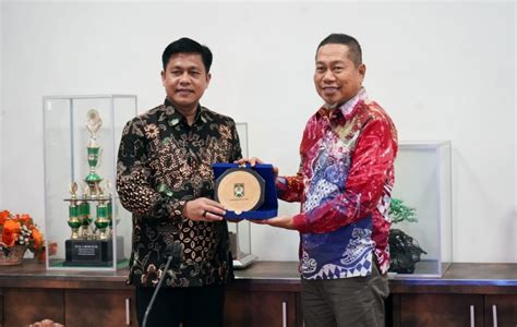 Ump Berikan Program Jalur Afirmasi Ke Pj Wali Kota Bima