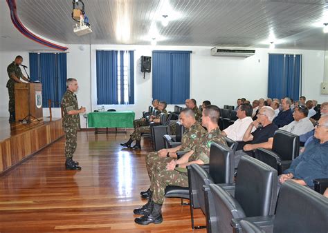 EASA REALIZA ENCONTRO MILITARES DA RESERVA