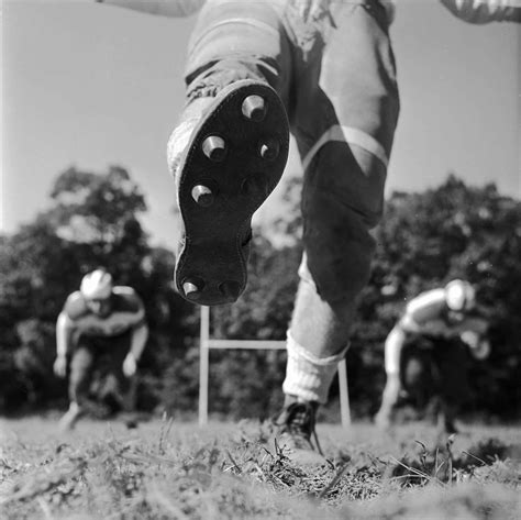 The Life And Career Of Elroy Crazylegs Hirsch Complete Story