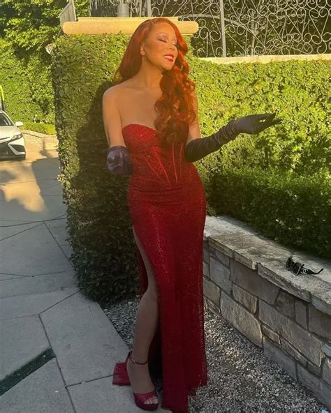 Mariah Careys Curves Burst From Plunging Jessica Rabbit Costume As