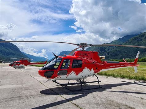 Nucleo Elicotteri Atterrati In Trentino I Nuovi H La Busa