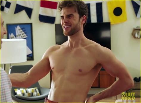 Nathaniel Buzolic Strips Down To His Underwear For The CW S