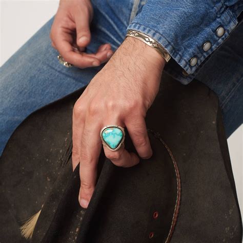 Bague Navajo Pour Homme En Argent Et Turquoise BA1097 Harpo Paris