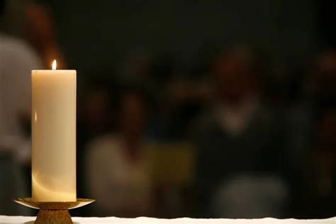 Candlelight mass Stock Photos, Royalty Free Candlelight mass Images | Depositphotos