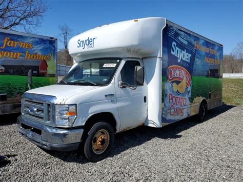 2011 Ford Econoline E350 Super Duty Cutaway Van Photos Pa Pittsburgh West Repairable