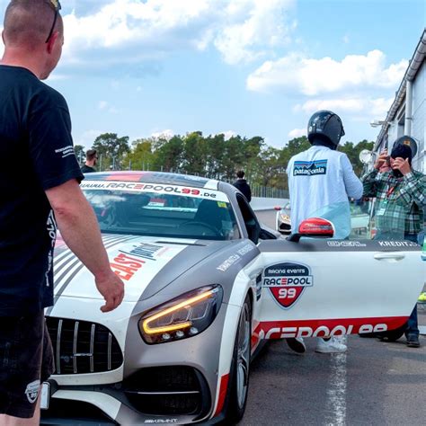 Mercedes Amg Gt S Selber Fahren Oder Im Renntaxi Erleben