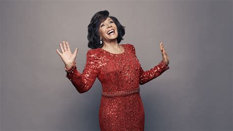 Dame Shirley Bassey Really Is A Big Spender At Christmas Big Issue