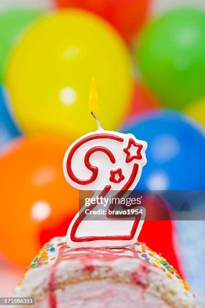 127 Number 2 Birthday Cake Stock Photos, High-Res Pictures, and Images ...