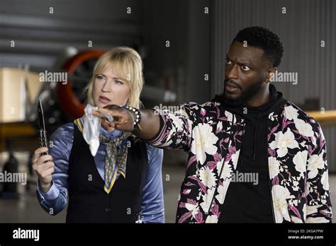 Beth Riesgraf And Aldis Hodge