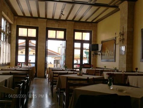 AVRA RESTAURANT, Aegina - Restaurant Reviews, Photos & Phone Number ...