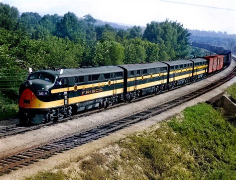 ปักพินโดย Rick Stare ใน Classic Locomotives And Trains