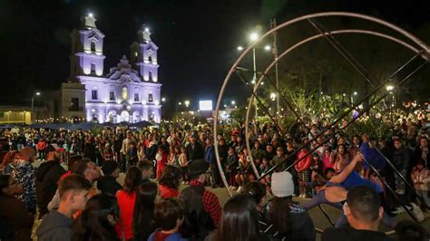 Este Viernes Regresan Las Noches De Pilar Para Despedir El Verano En El