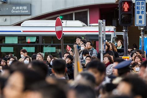 日本第三季度gdp萎縮19 華爾街日報