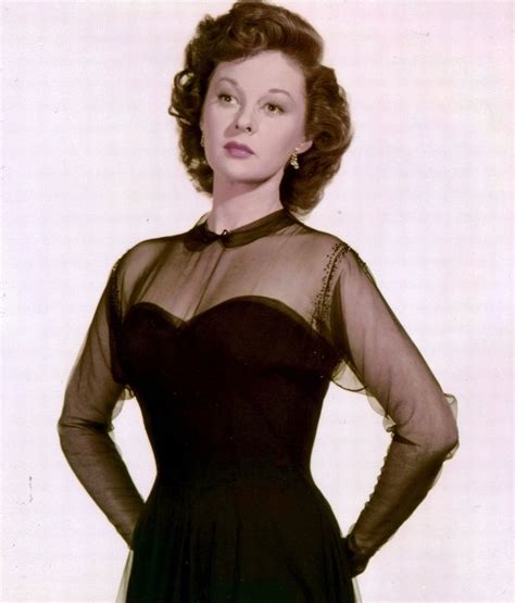 48 Glamorous Color Photos Of Susan Hayward In The 1940s And 1950s Artofit